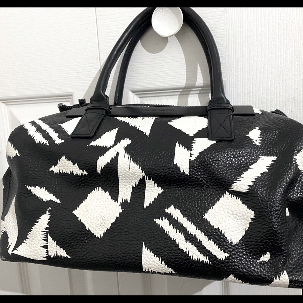 Rare Vince Camuto Hand Bag